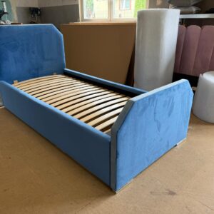 Łóżko tapicerowane 200x90cm